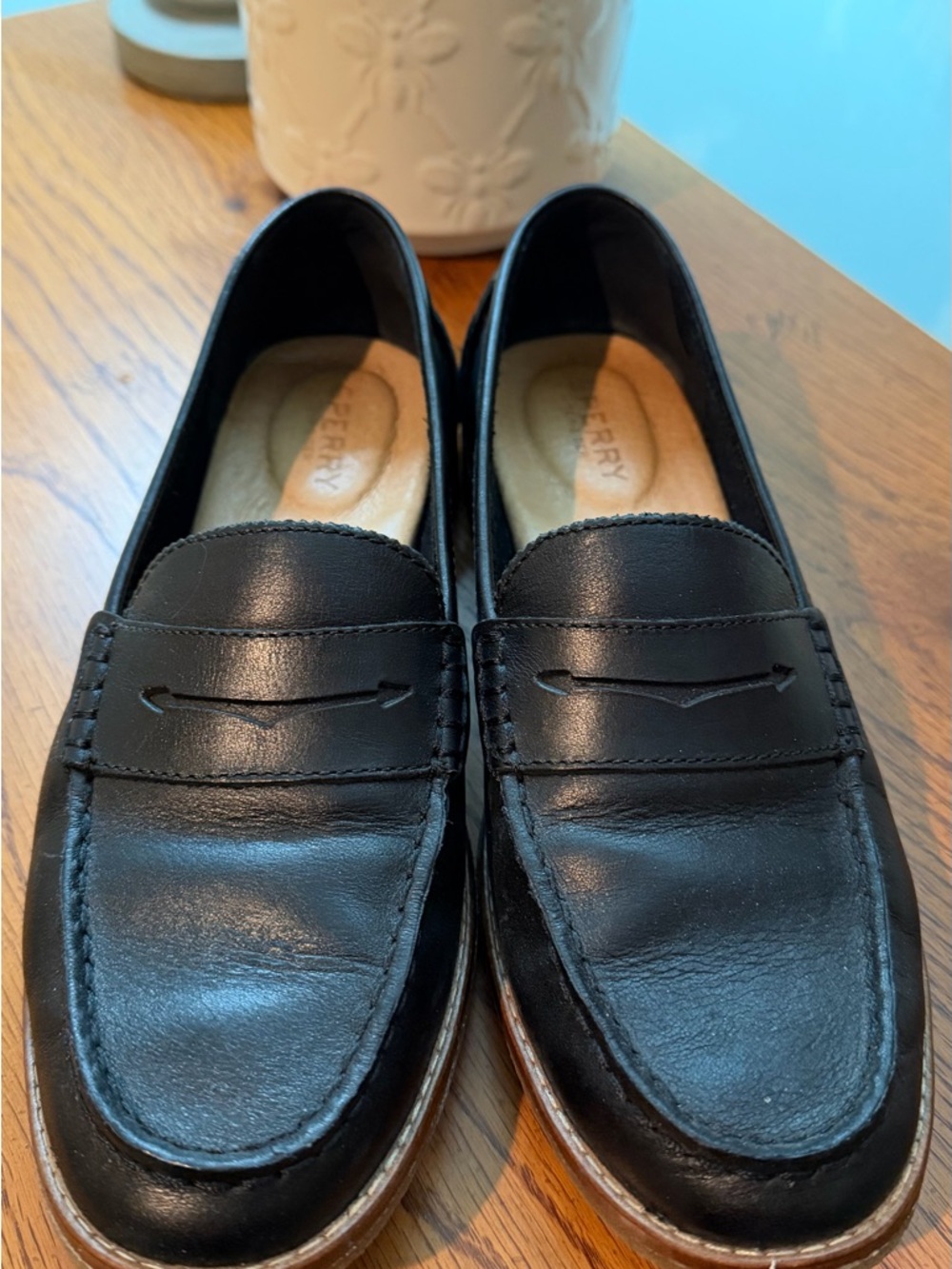 Sperry Black Leather Women's Penny Loafers 7.5